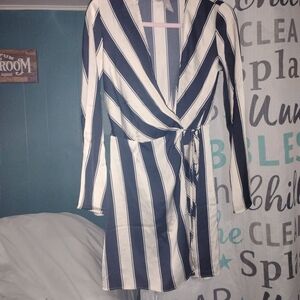 H&M Navy and White Striped Long Sleeve Dress